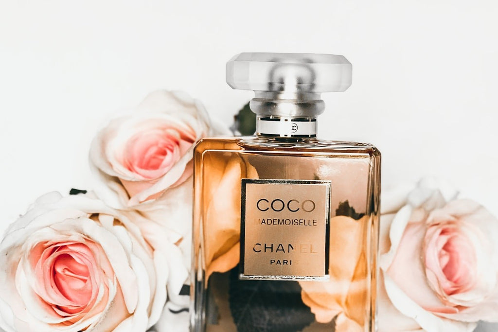 7 Ways to Make Your Perfume Last All Day